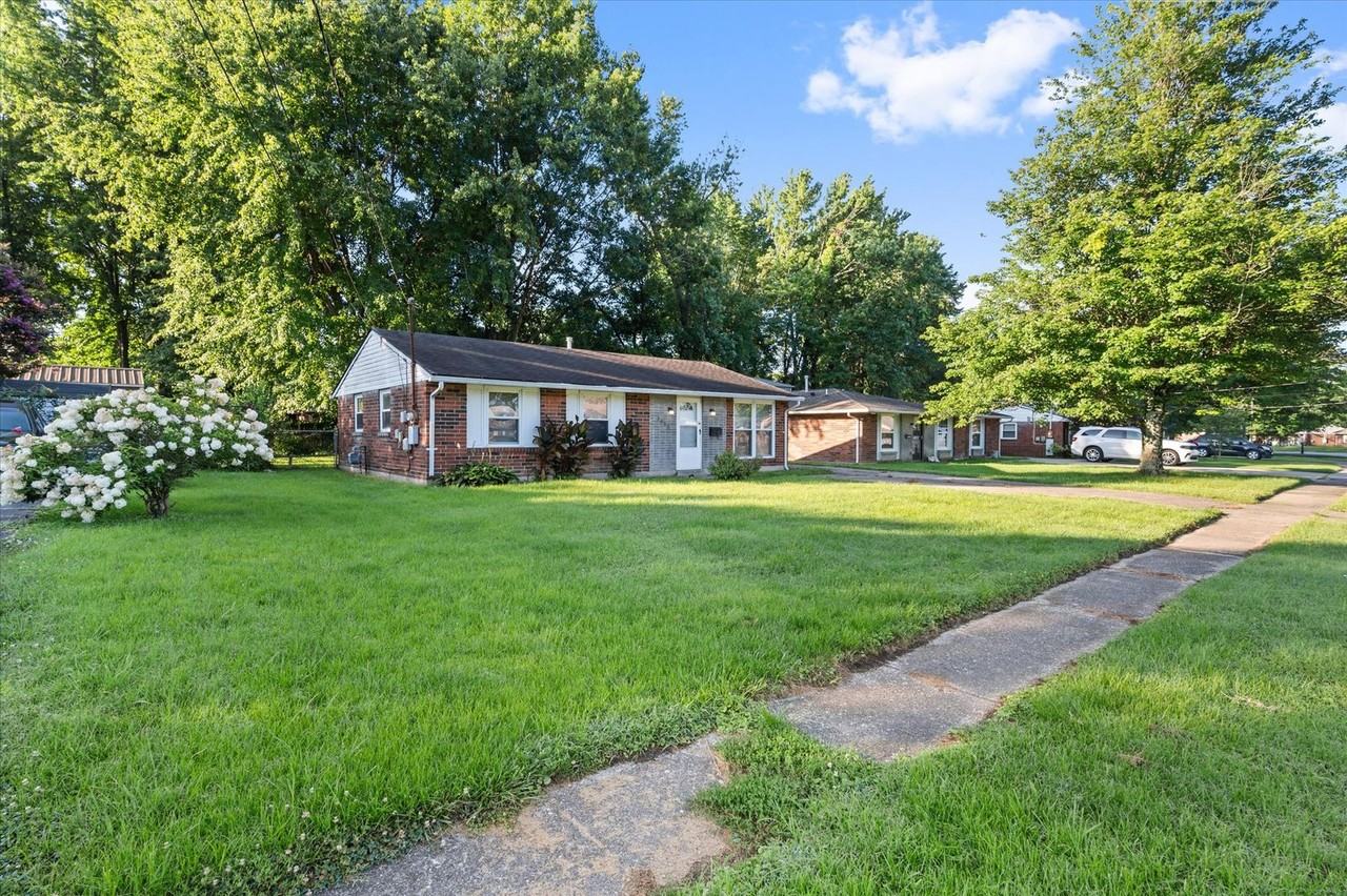 5533 Ridgecrest Rd - Photo 5 of 21