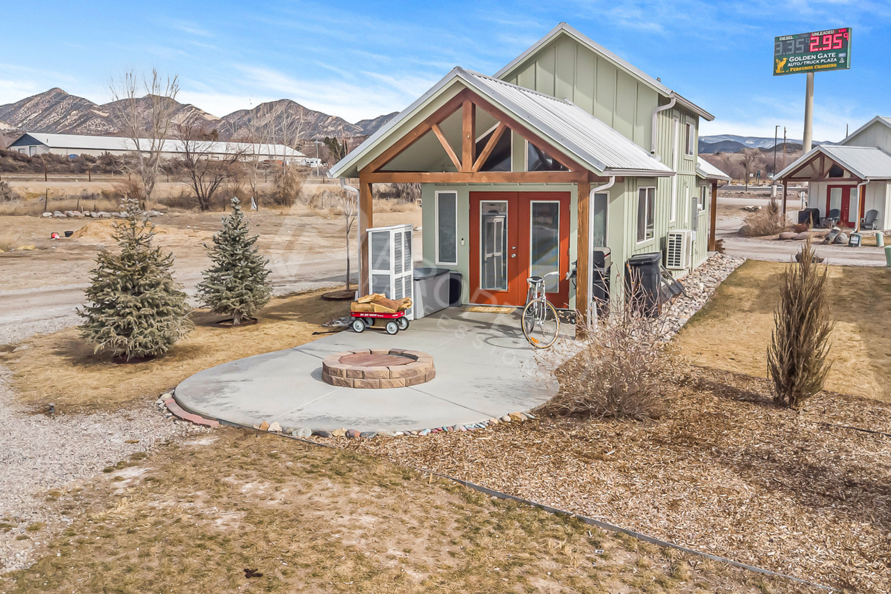 329 River Frontage Rd #44