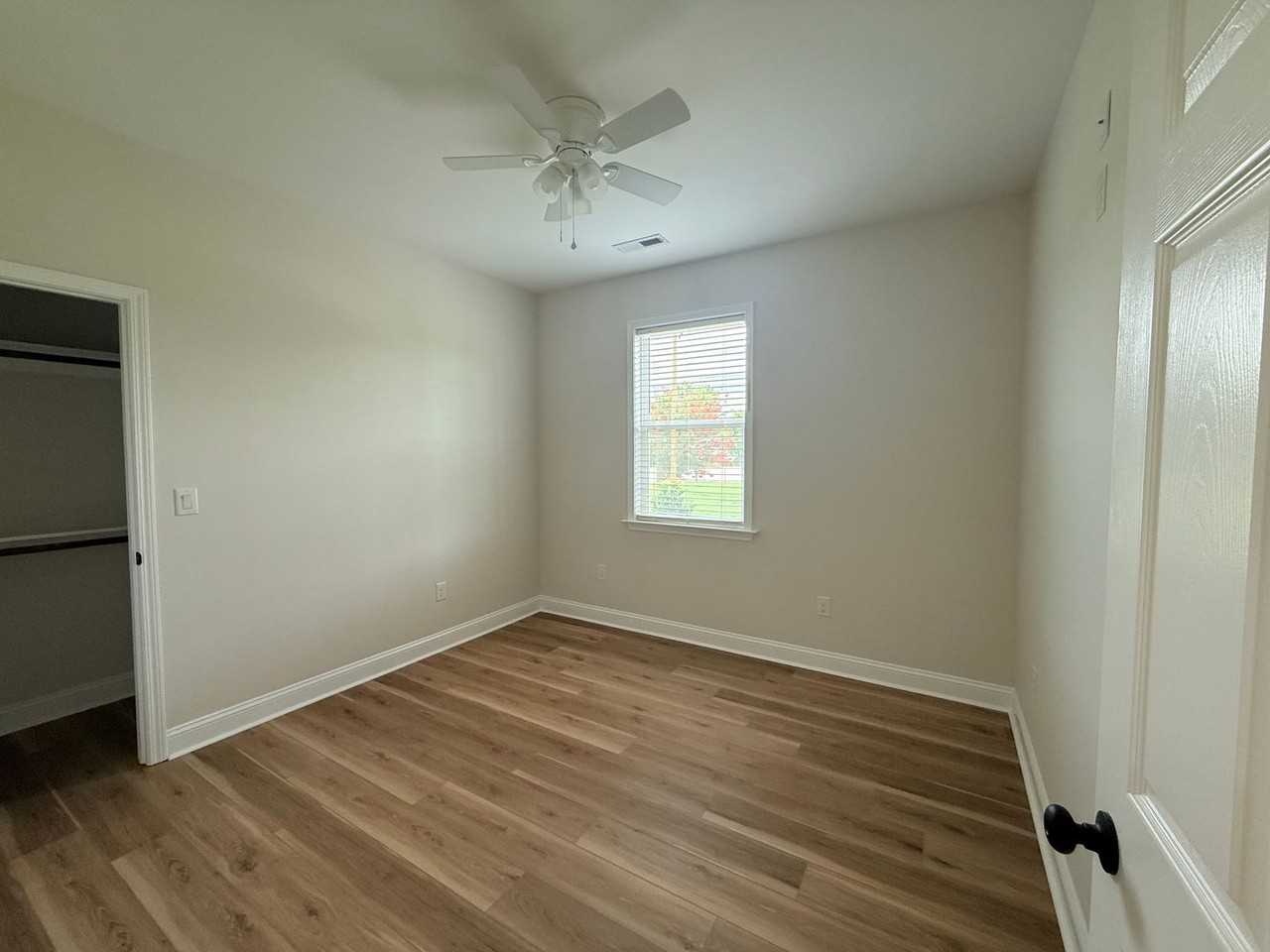 2212 2212 M L King Parkway - Photo 7 of 22