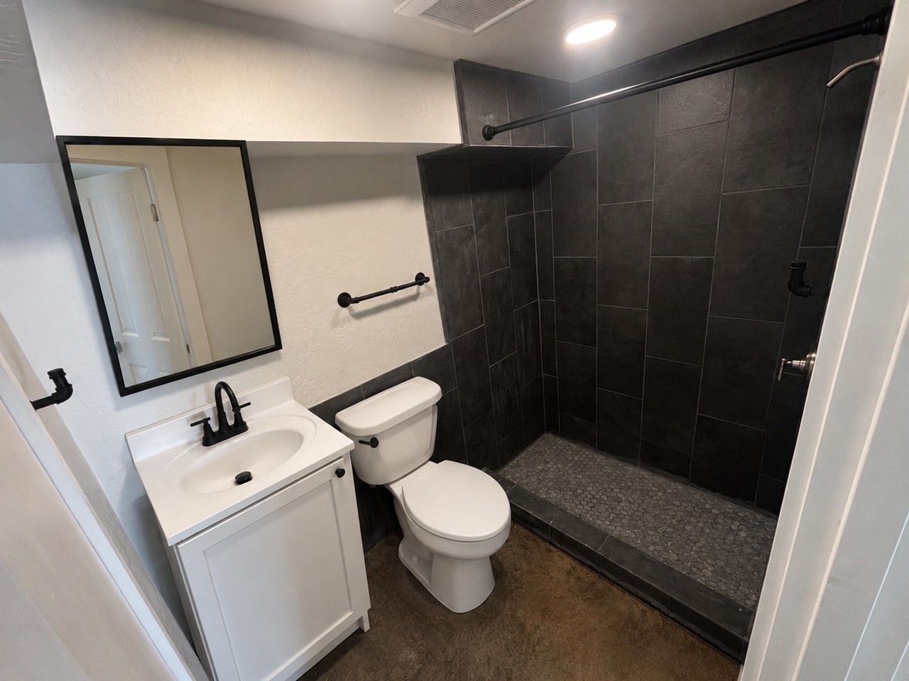 434 8th St. - Photo 3 of 9