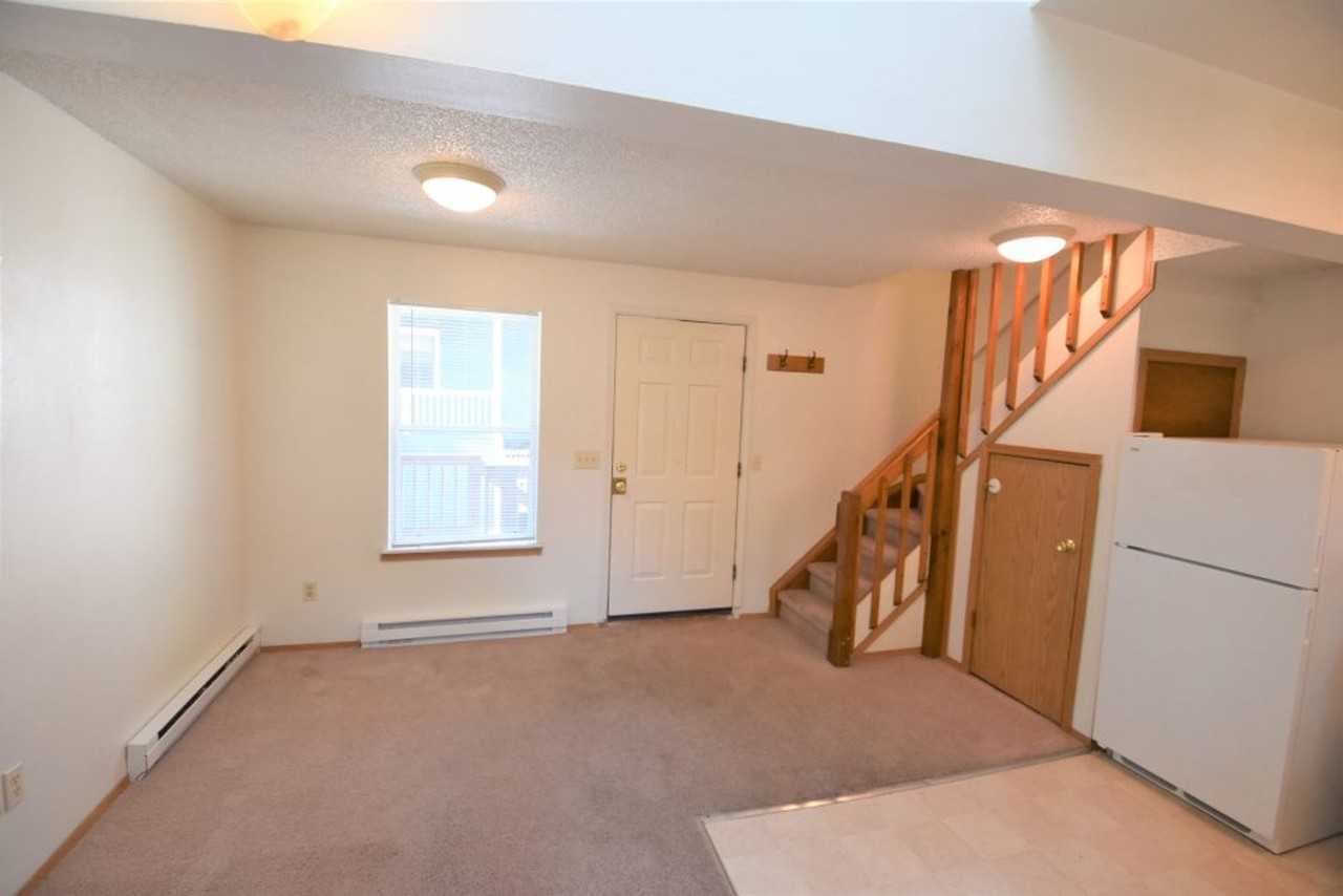 1018 Marine St #3 - Photo 3 of 16