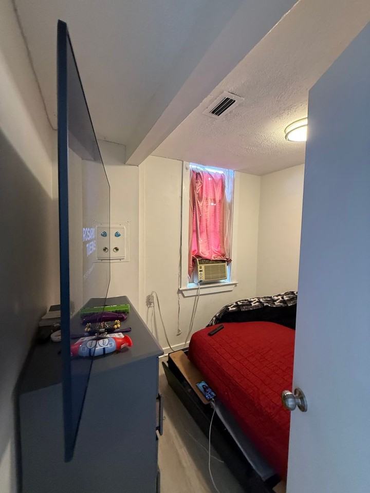 189 Cambridge St - Photo 5 of 9