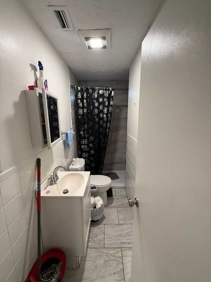 189 Cambridge St - Photo 7 of 9
