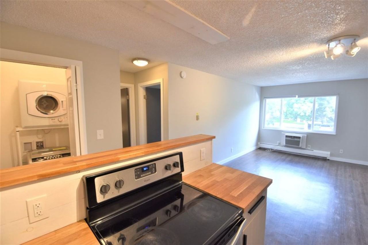 1707 22nd St #204 - Photo 6 of 15
