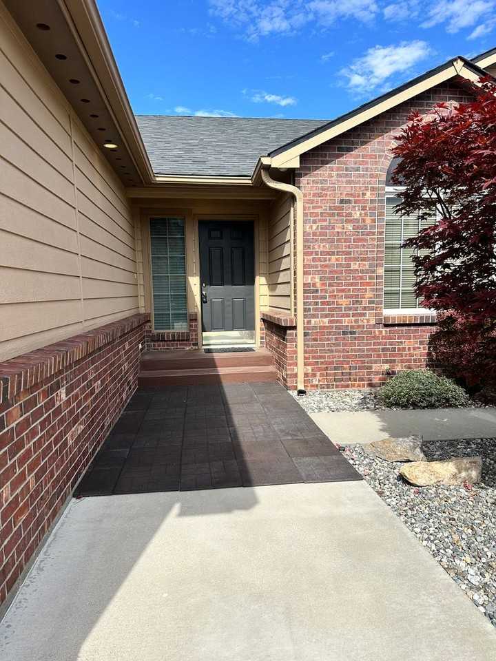 1264 Wheat Ridge Rd - Photo 3 of 23