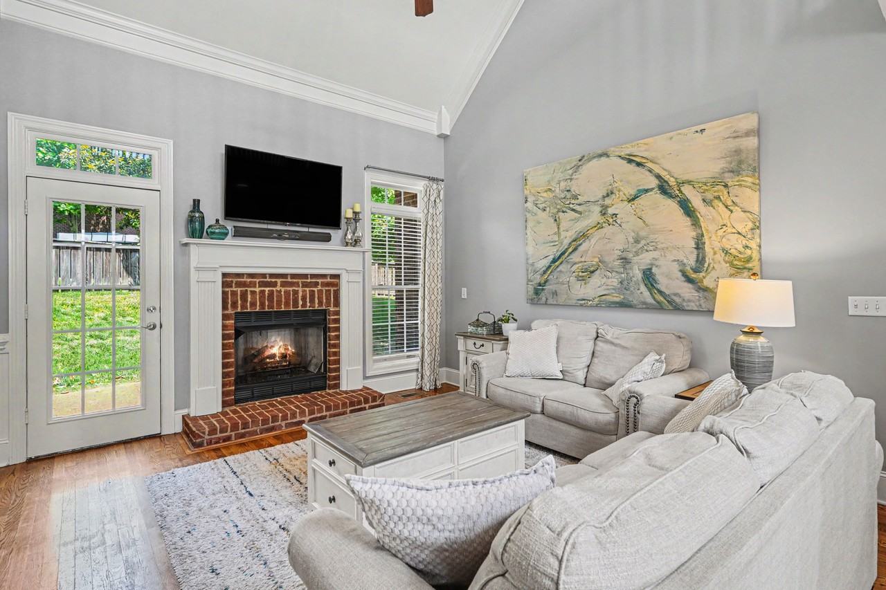 625 Palisades Ct #NA - Photo 5 of 20