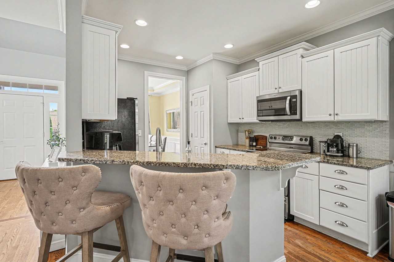 625 Palisades Ct #NA - Photo 7 of 20
