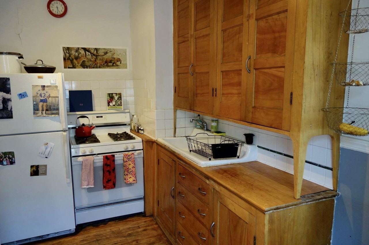2524 Harriet Ave #2 - Photo 5 of 6