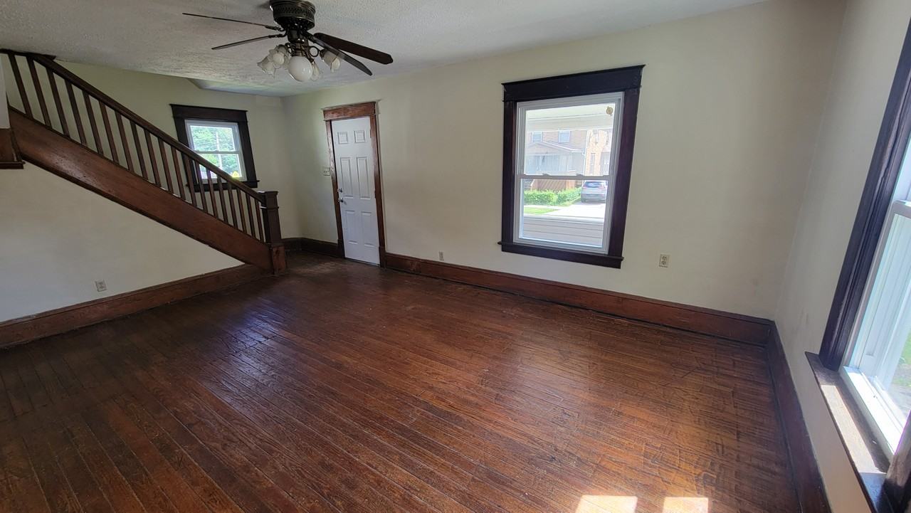1133 5th Ave #NA - Photo 3 of 9