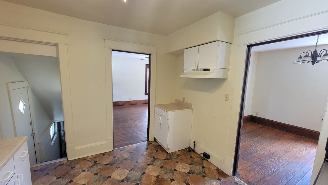 1133 5th Ave #NA - Photo 4 of 9
