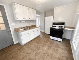 604 Homewild Ave - Photo 1 of 1