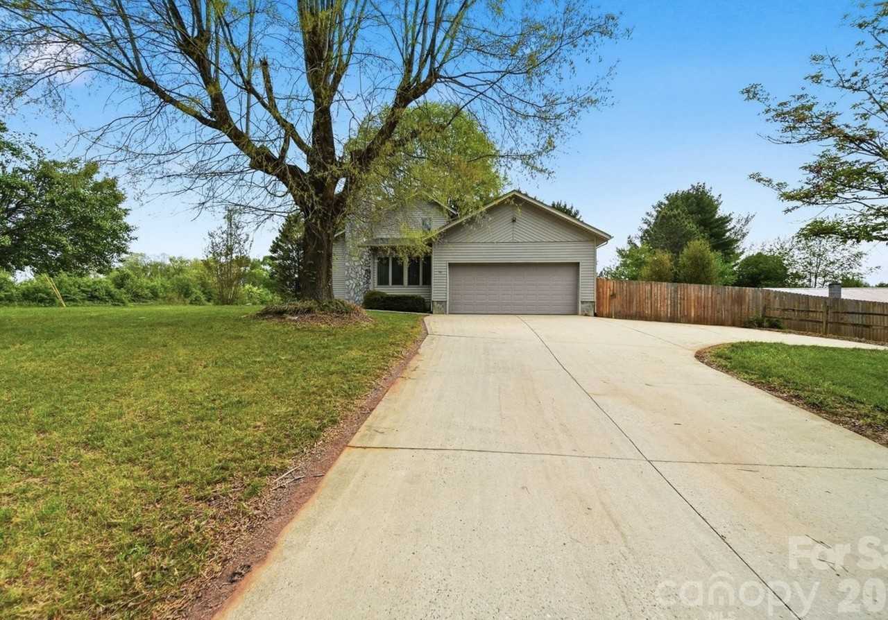160 Reese Loop #NA - Photo 3 of 17