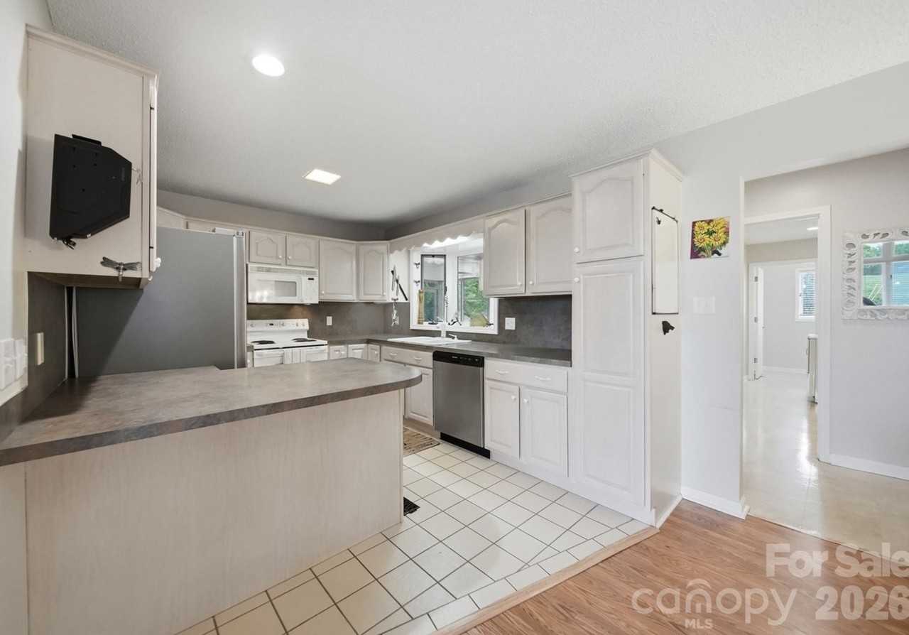 160 Reese Loop #NA - Photo 7 of 17