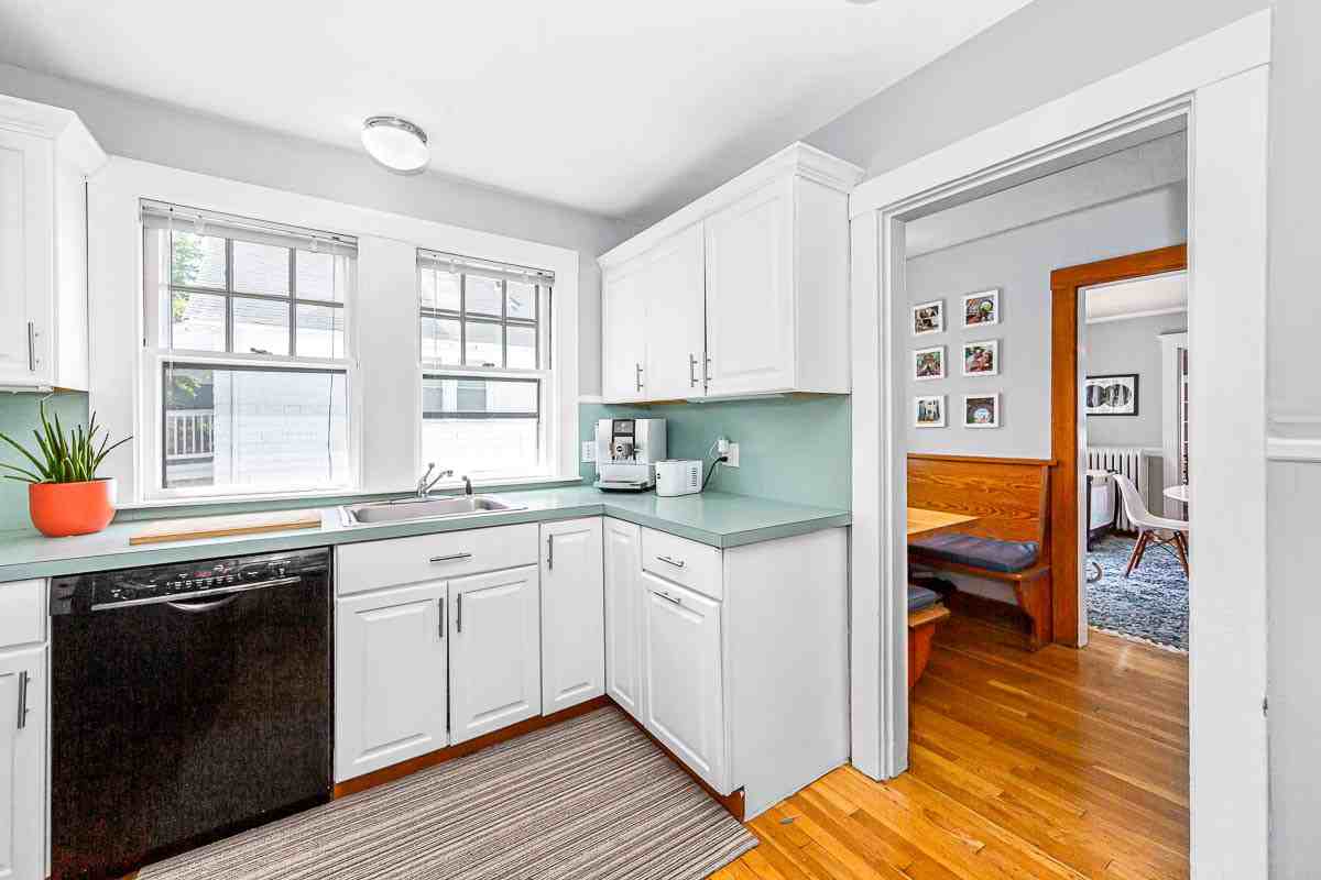 17 Holden Rd #1 - Photo 5 of 25