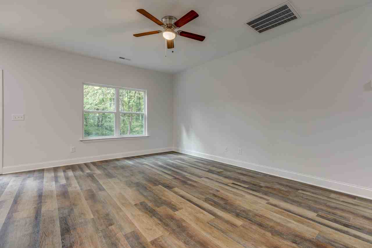 503 Winsor St #NA - Photo 7 of 23