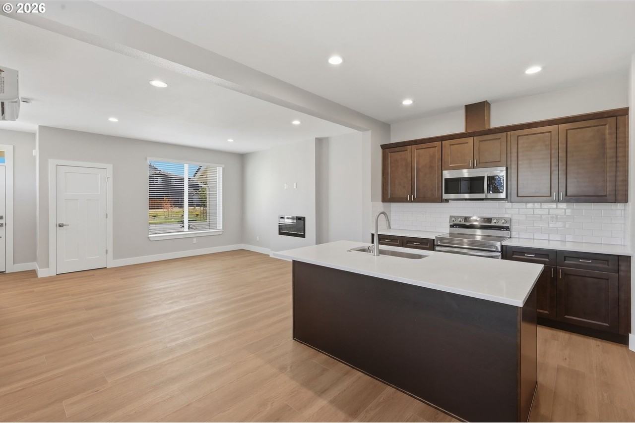 4003 Sw Royal Ave #NA - Photo 6 of 35