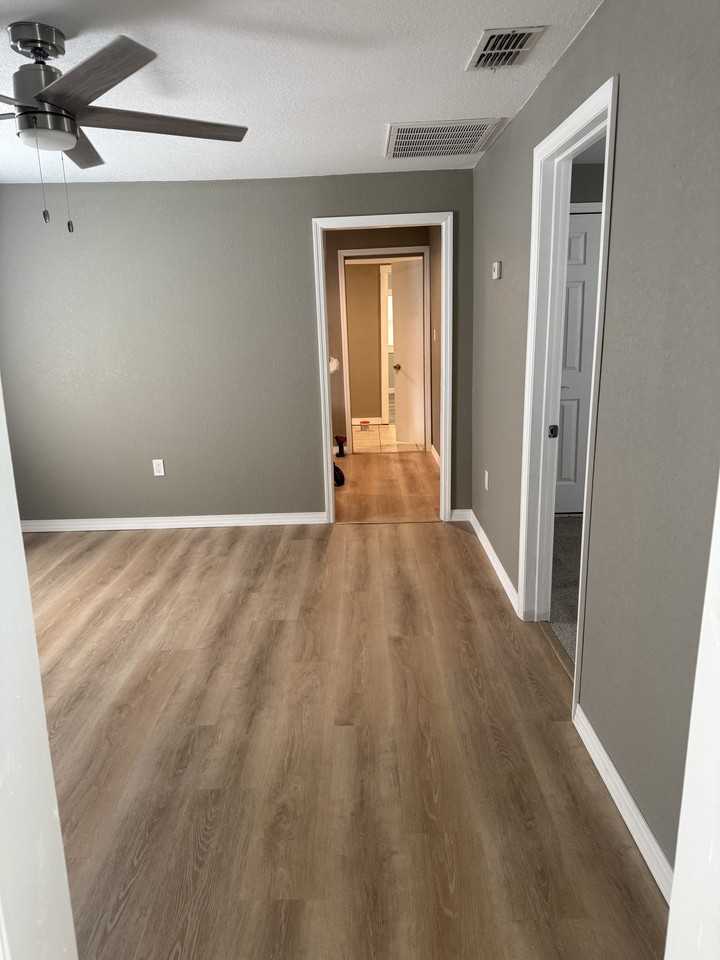 680 E Grapefruit Ave #NA - Photo 3 of 11