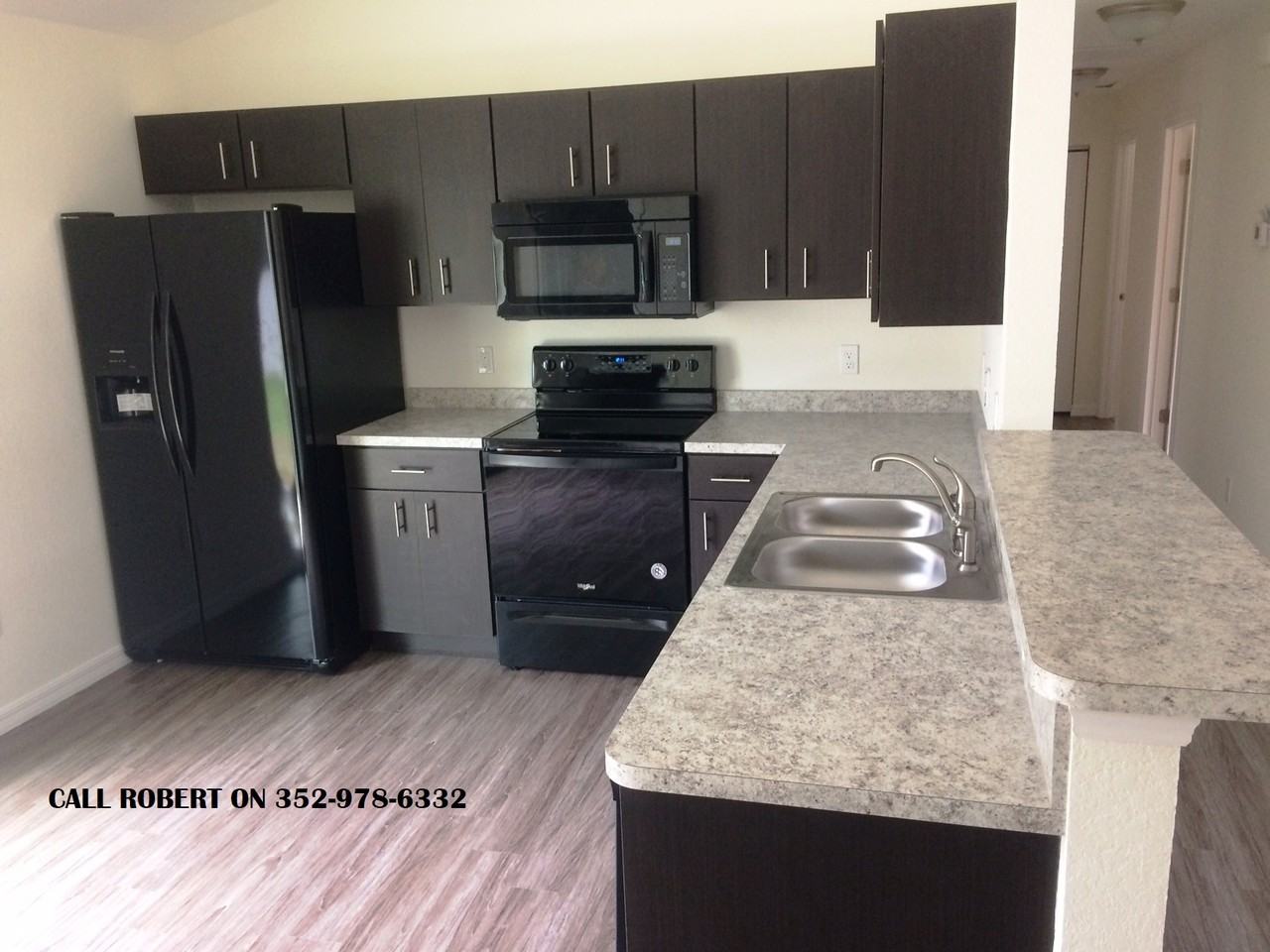 4100 Holly Hl #NA - Photo 4 of 18