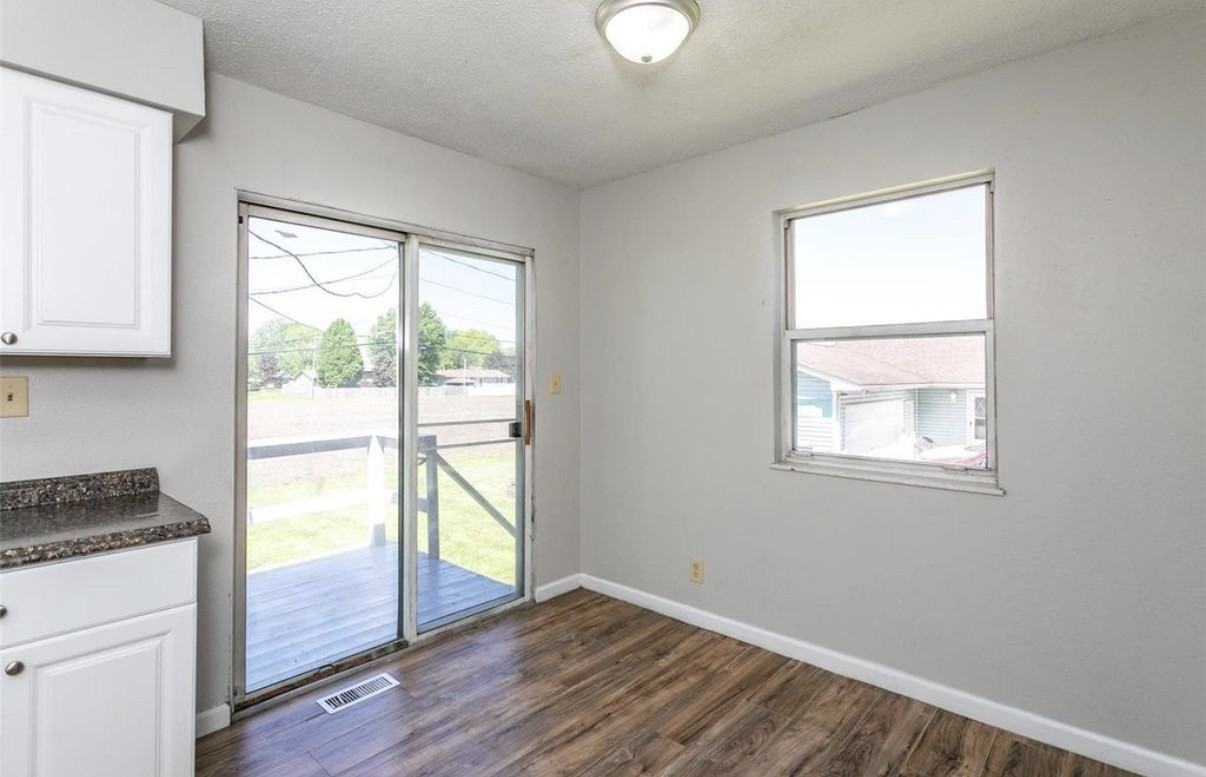 3311 Country Place Ln #3311 - Photo 3 of 14