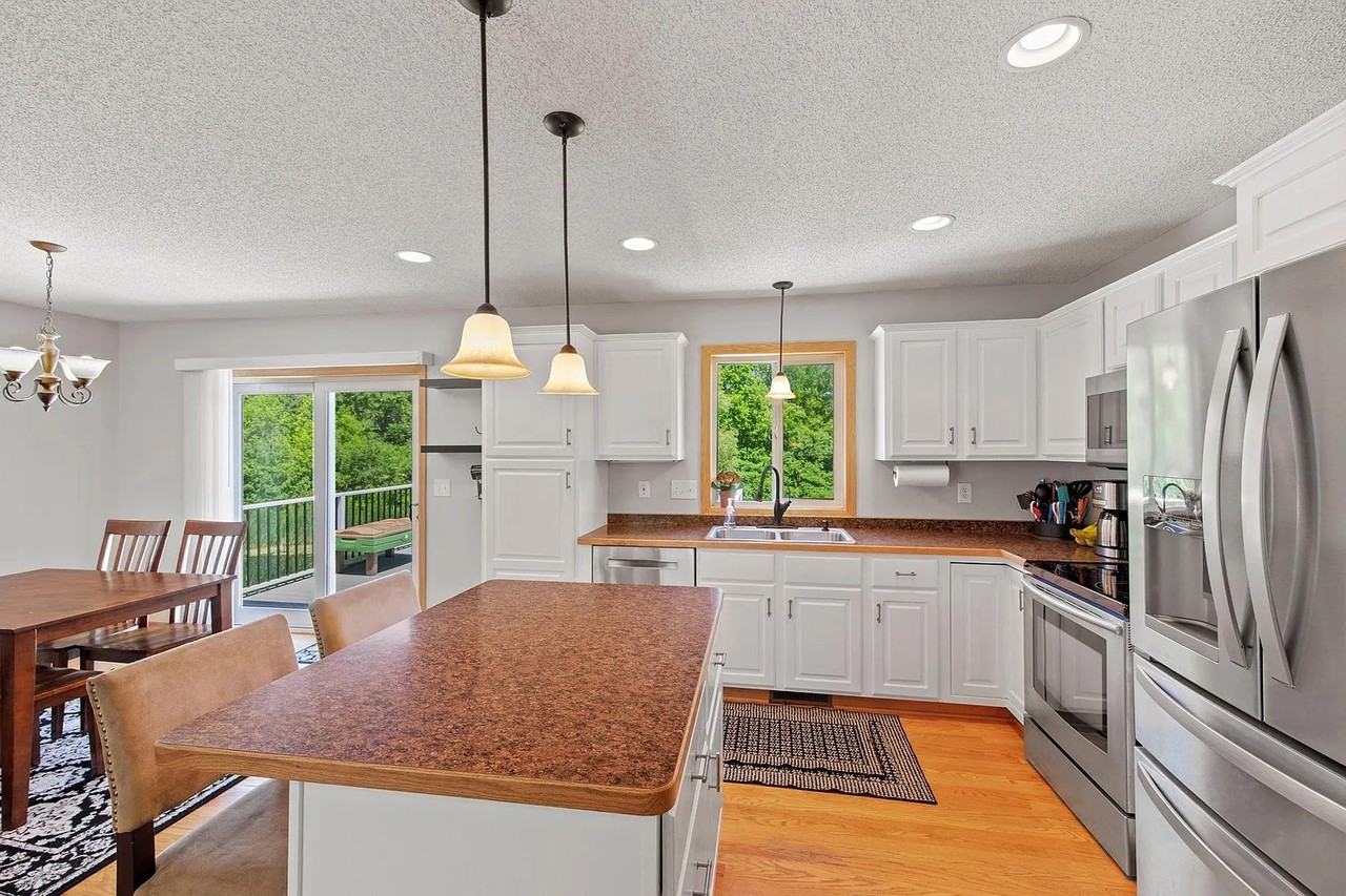 715 Black Forest Rd #NA - Photo 3 of 10