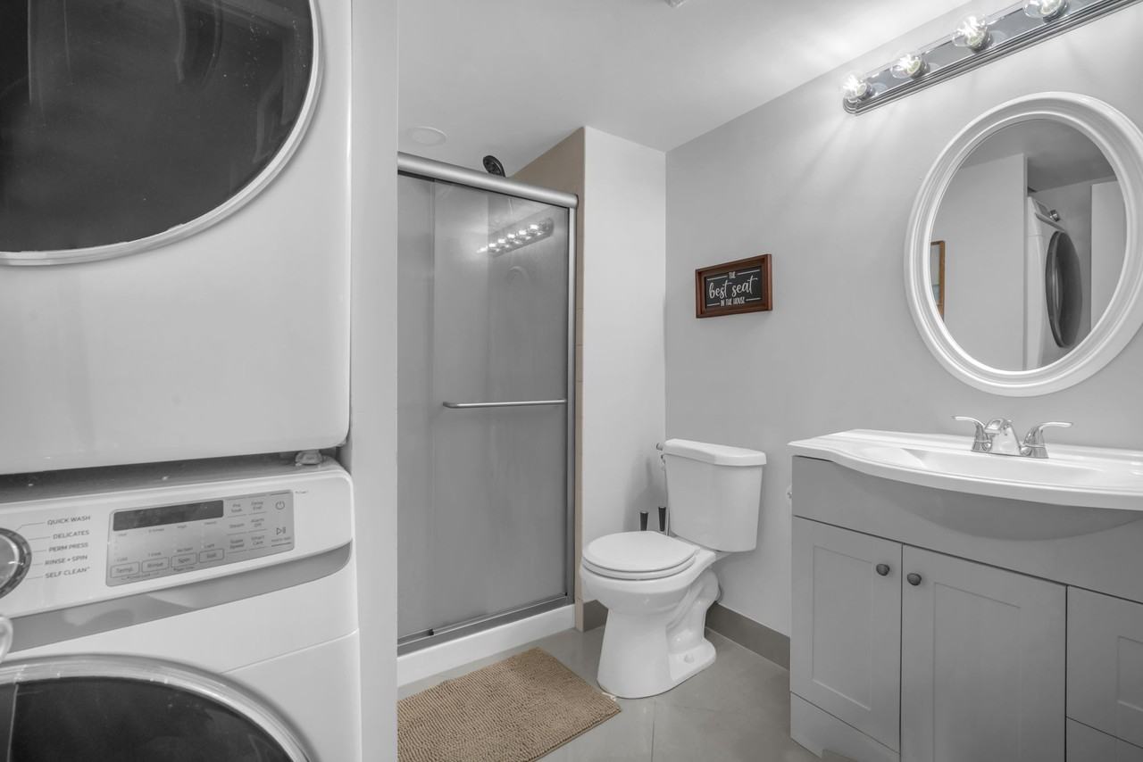 7956 Eastlake Dr #16F - Photo 7 of 32