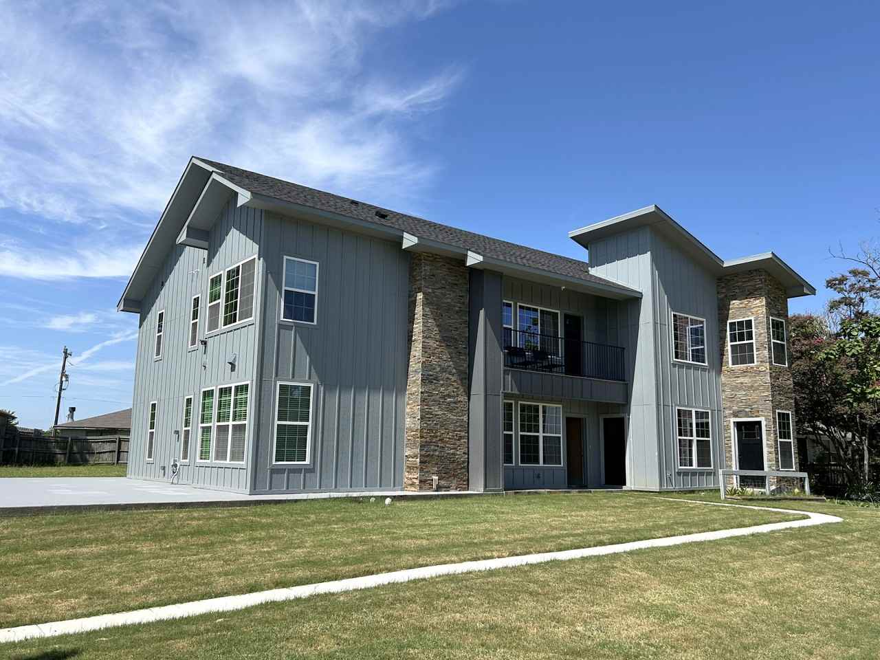 4534 N Shore Dr #NA - Photo 2 of 37