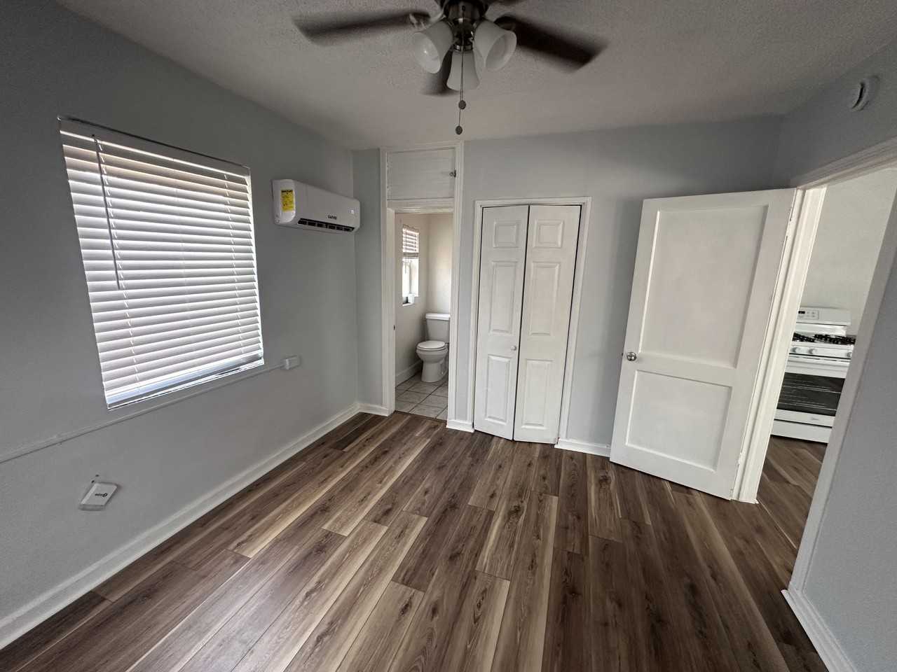 221 Condict Dr #6 - Photo 4 of 9