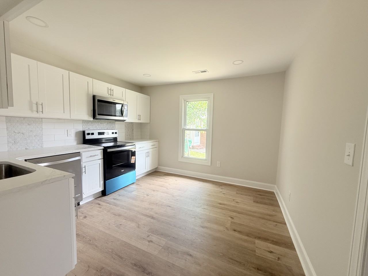306 Osborne Pl #NA - Photo 4 of 13