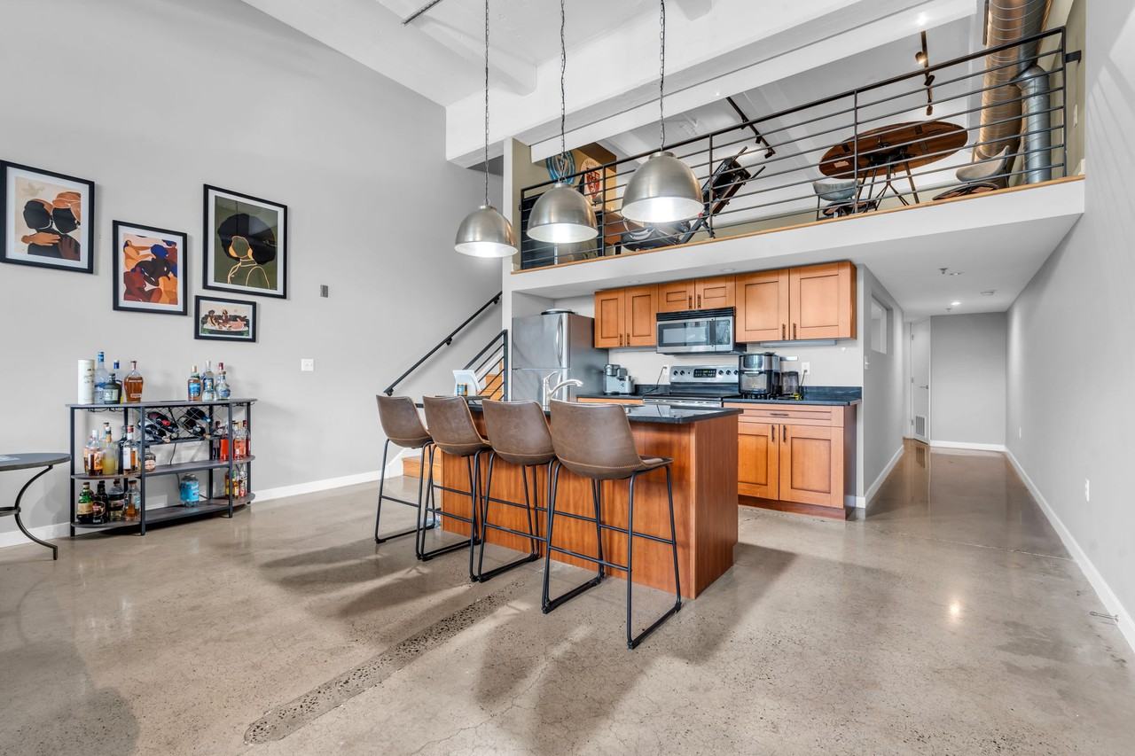 1203 N 3rd St #104 - Photo 5 of 17