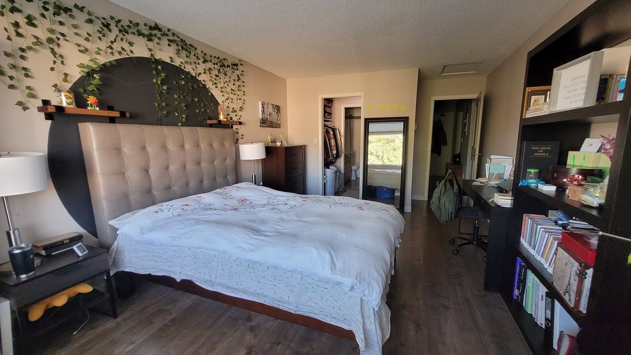 7295 Moffatt Road - Photo 6 of 11