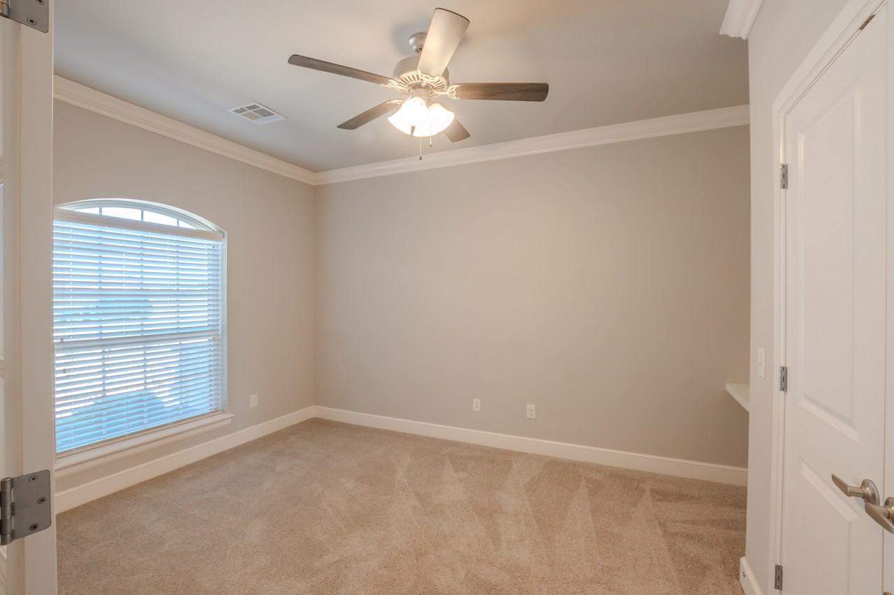 12037 Ashford Dr #NA - Photo 3 of 20