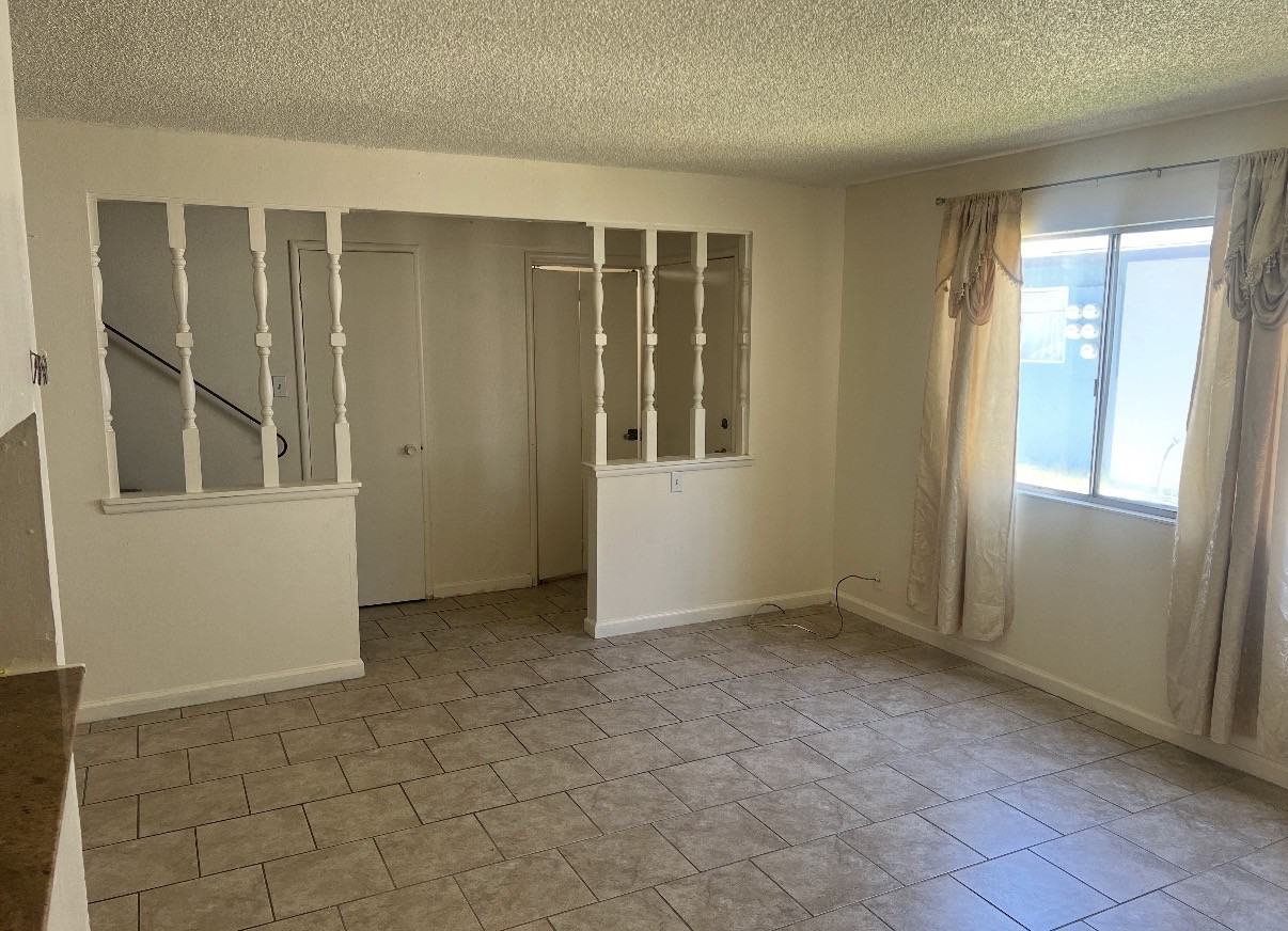 1218 Casita Dr #3 - Photo 5 of 13