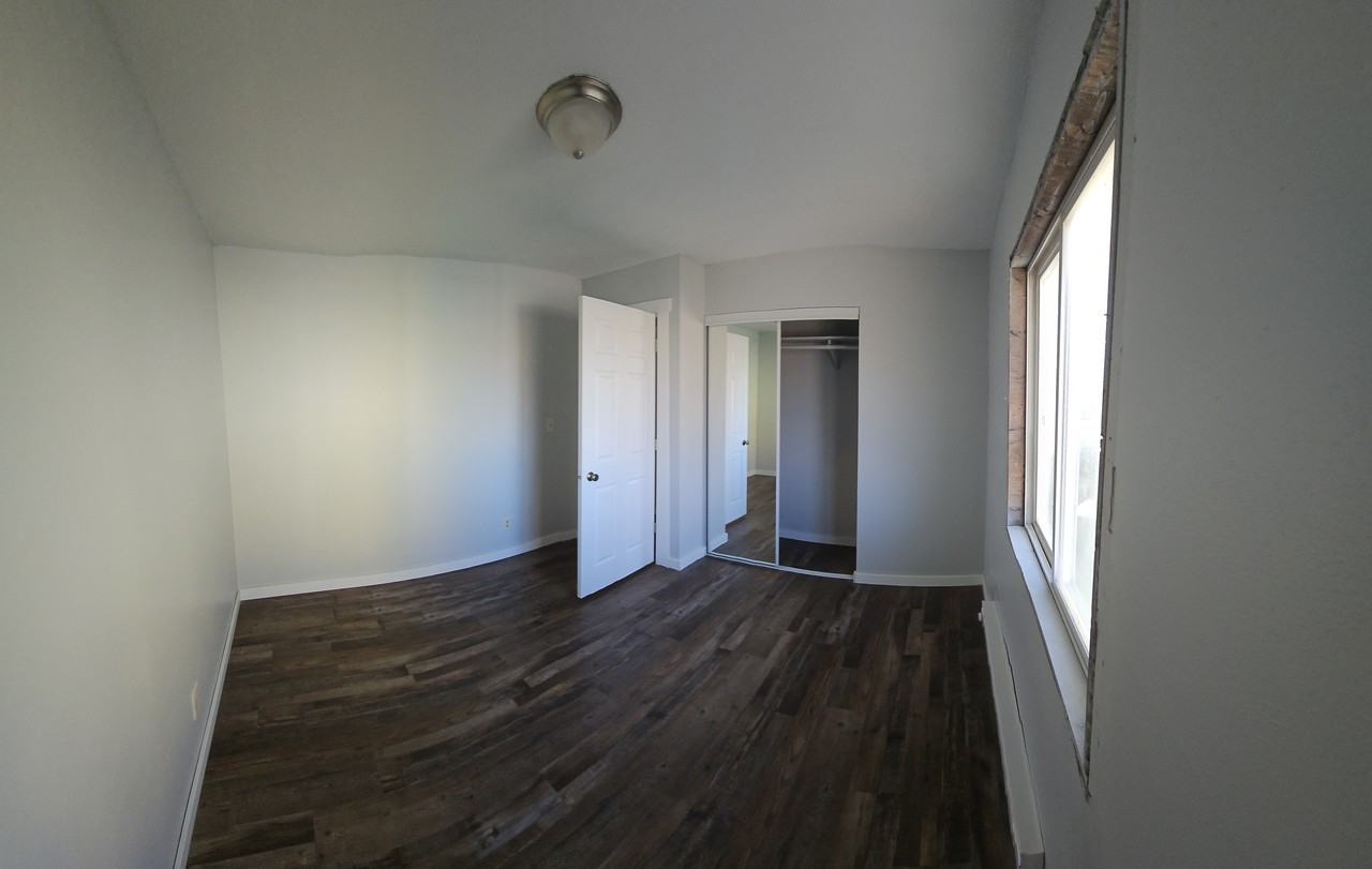 425 10th St N #5 - Photo 5 of 7