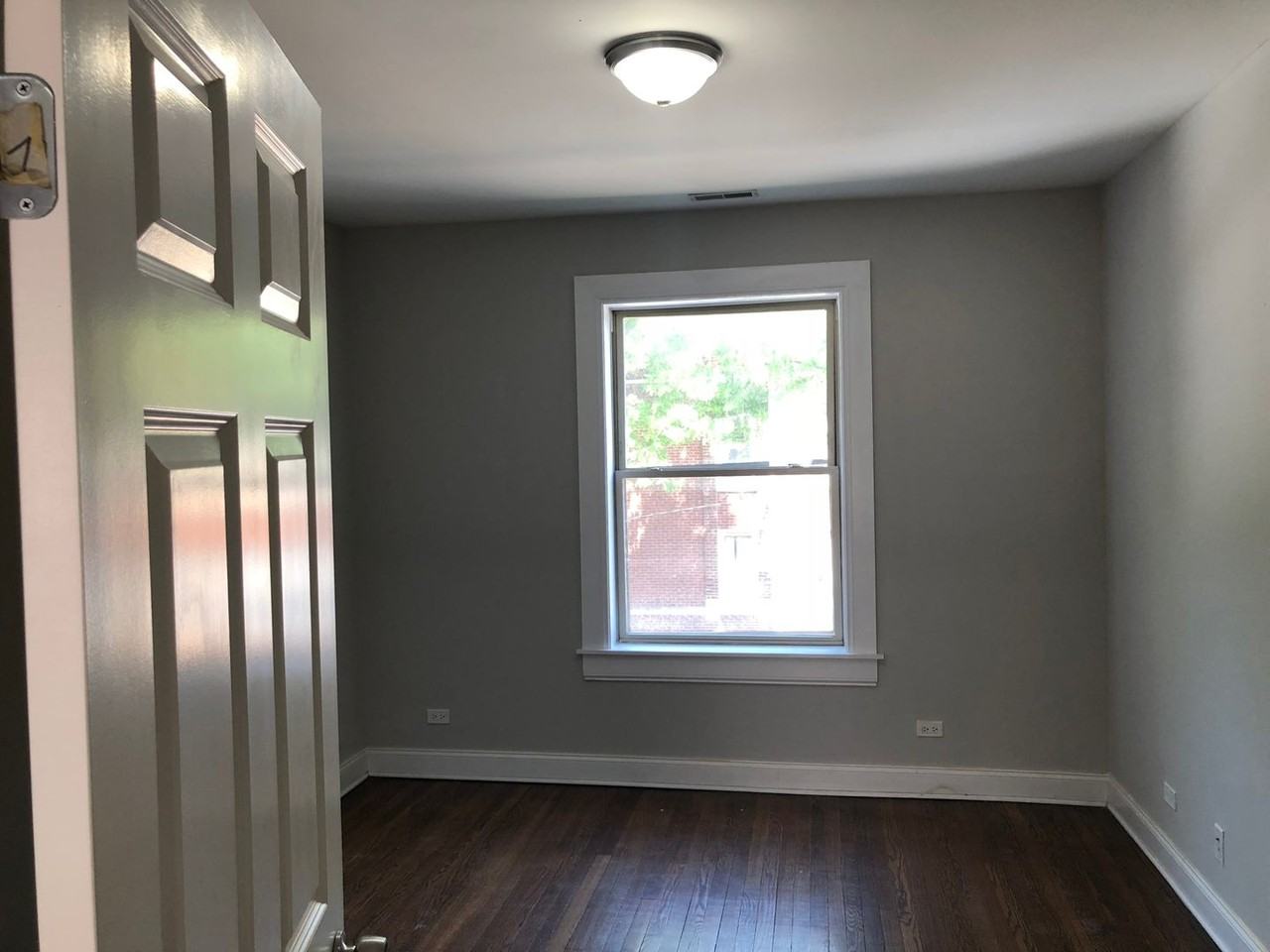 4006 N Hamlin Ave #2N - Photo 5 of 14