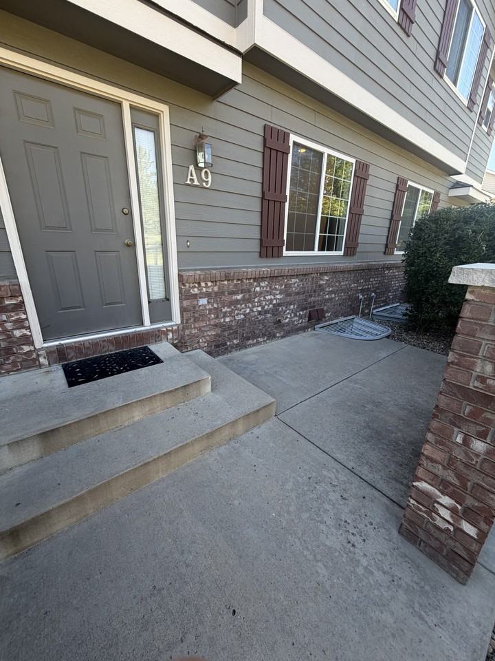 320 Strasburg Dr #A9 - Photo 2 of 38