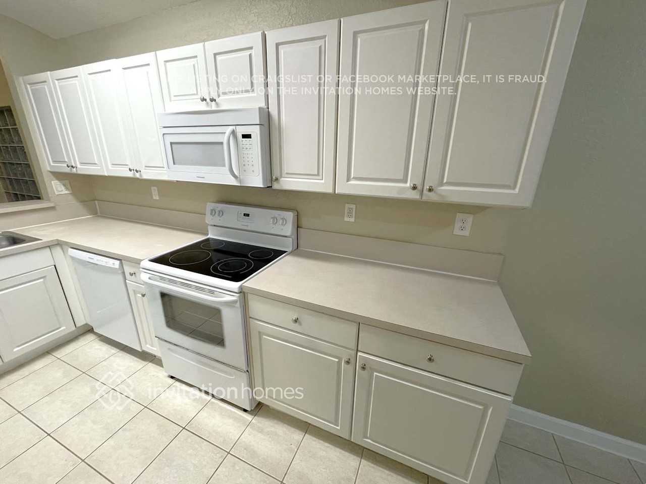 13606 Sw 119th Ave - Photo 7 of 22