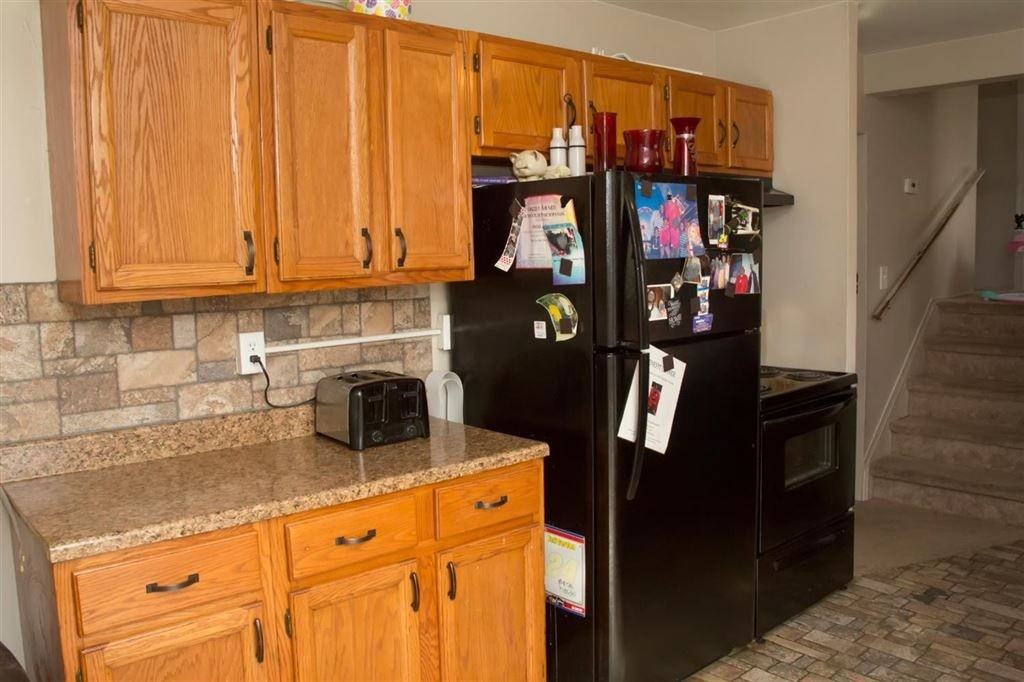 2368 Pineridge Ct - Photo 4 of 8