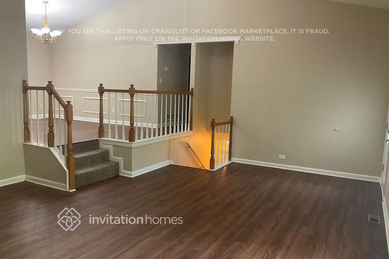 3669 N Hampton Dr Nw - Photo 5 of 20