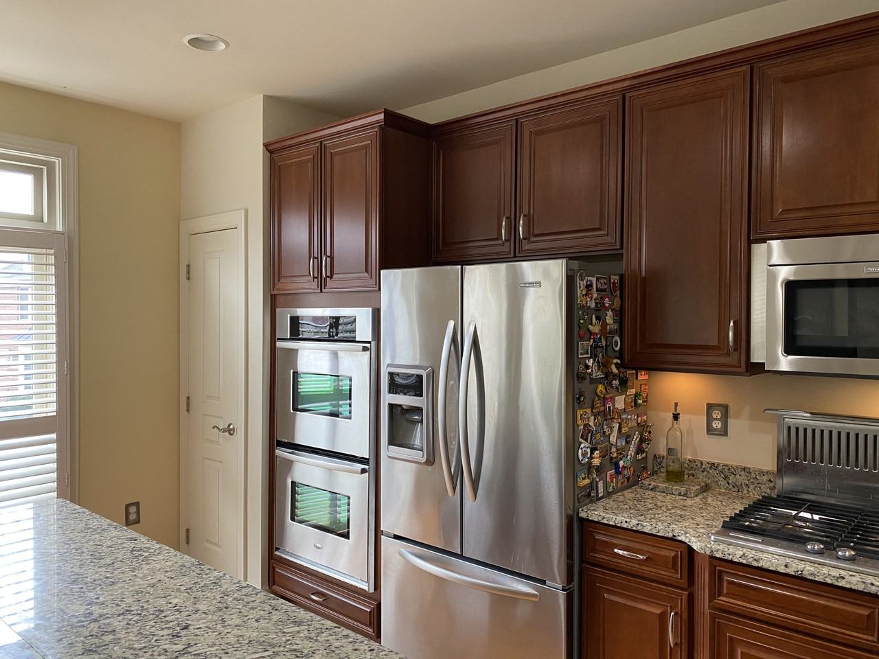 3321 Kemper Rd - Photo 7 of 26