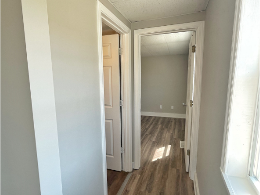 714 Chestnut St #B - Photo 3 of 9