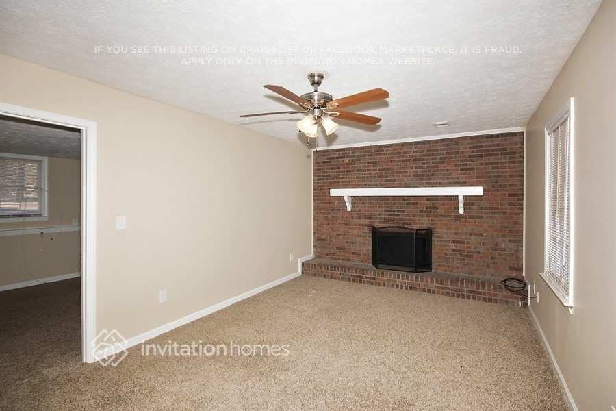 3082 Dempsey Pl - Photo 4 of 19