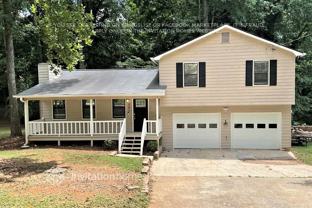 240 Powder Mill Dr - Photo 1 of 1