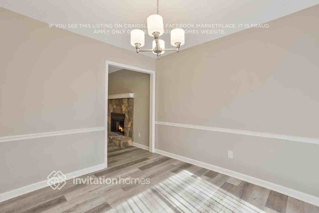 240 Powder Mill Dr - Photo 7 of 21