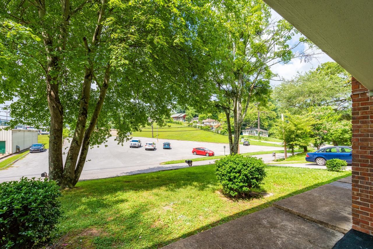 112 Sweetland Dr #3 - Photo 2 of 18