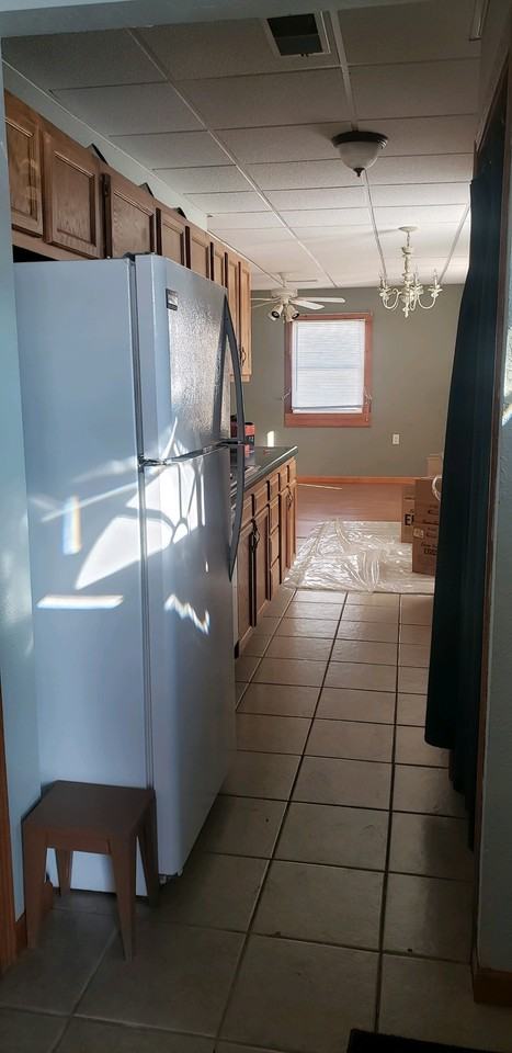1221 Garden Ln - Photo 6 of 10