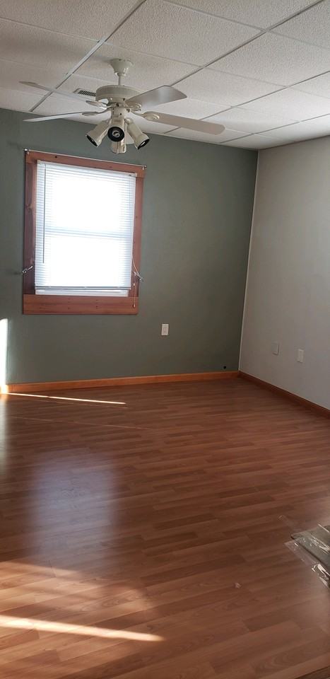 1221 Garden Ln - Photo 7 of 10