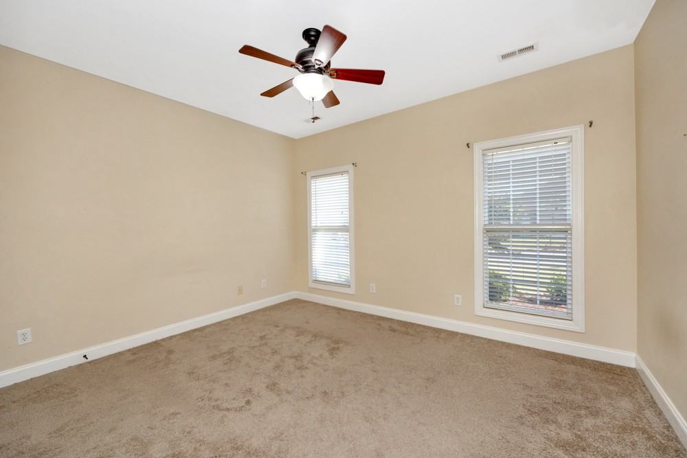 29863 Thunderpaw Dr - Photo 7 of 26