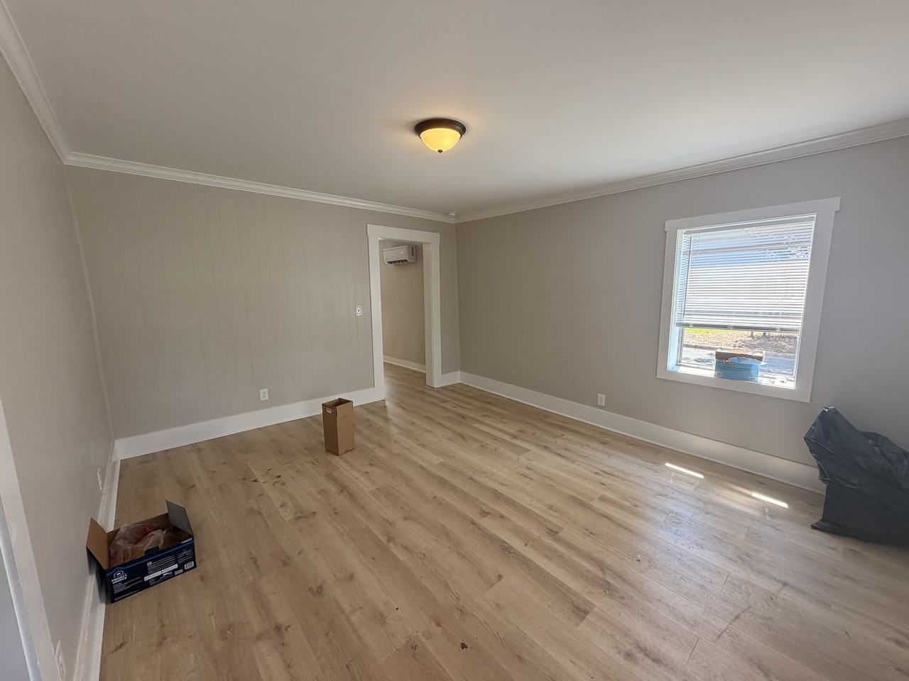 1402 5th Ave N - Photo 3 of 10