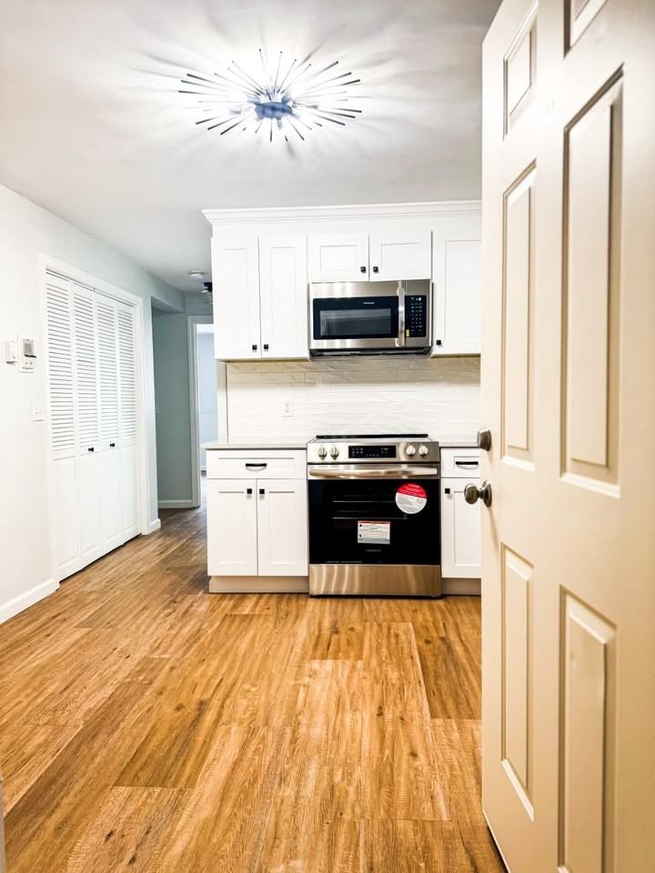 51 Alvarado Ave #101 - Photo 4 of 12