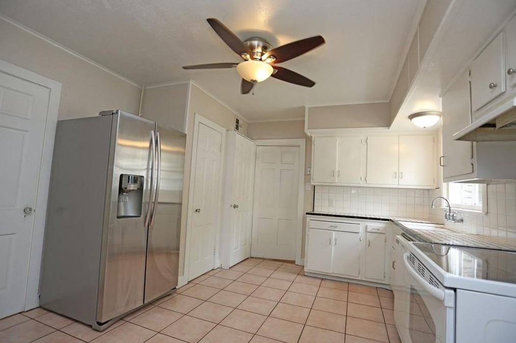 5625 Jackson St #DOWN - Photo 7 of 17